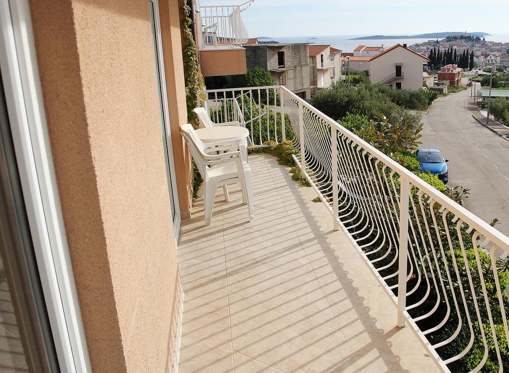 Apartments Silvija Primošten Εξωτερικό φωτογραφία