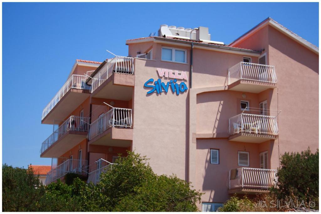 Apartments Silvija Primošten Εξωτερικό φωτογραφία